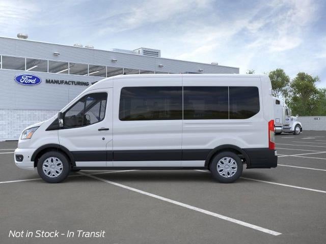 2025 Ford Transit Passenger Wagon XLT