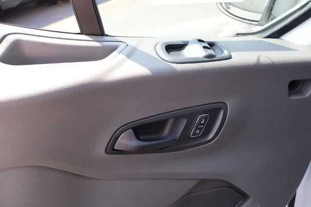 2026 Ford Transit Passenger Wagon XL
