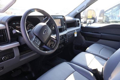 2026 Ford Super Duty F-550 DRW XL