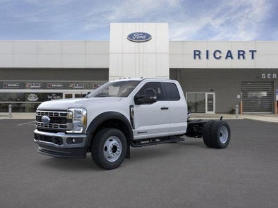 2025 Ford Super Duty F-550 DRW XL
