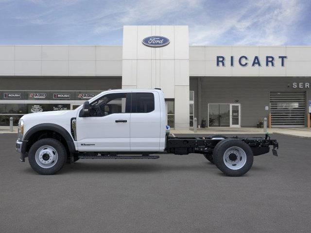 2025 Ford Super Duty F-550 DRW XL