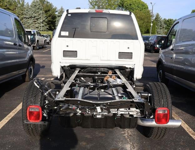 2026 Ford Super Duty F-350 SRW ® XL