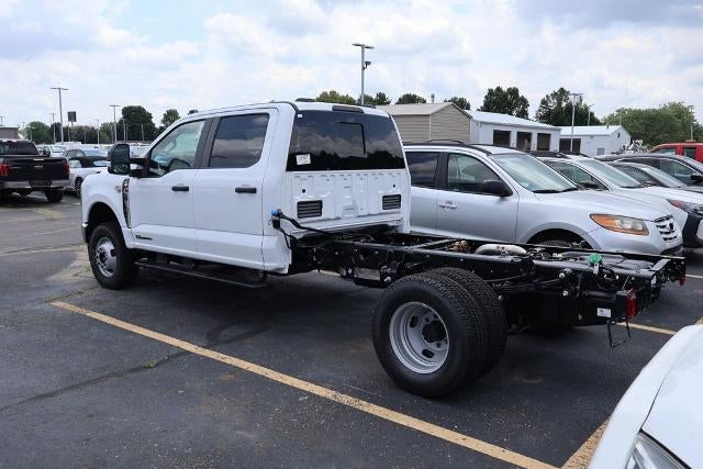 2026 Ford Super Duty F-350 DRW XL