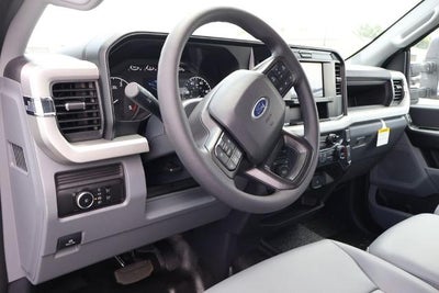 2026 Ford Super Duty F-350 DRW XL