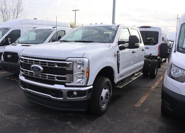 2026 Ford Super Duty F-350 DRW XL