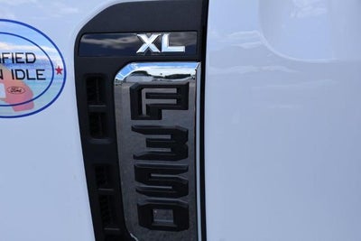 2026 Ford Super Duty F-350 DRW XL