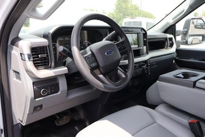 2026 Ford Super Duty F-350 DRW XL