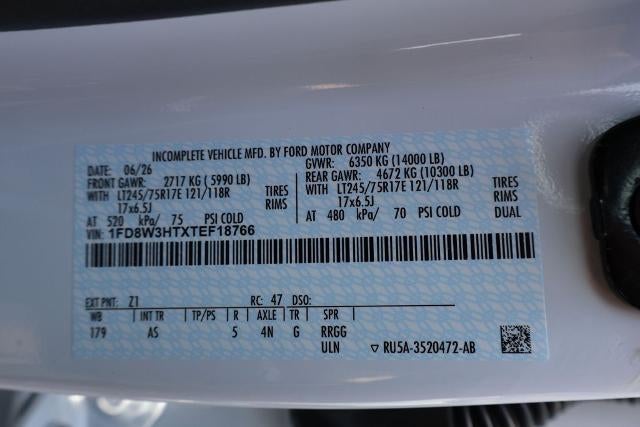 2026 Ford Super Duty F-350 DRW XL