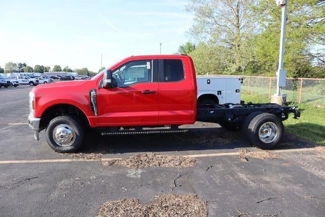 2026 Ford Super Duty F-350 DRW XL