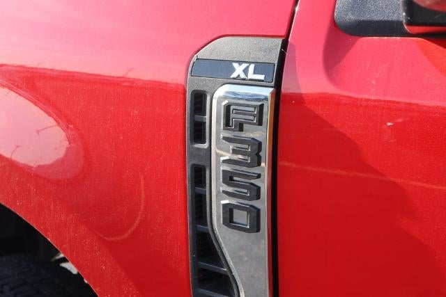 2026 Ford Super Duty F-350 DRW XL