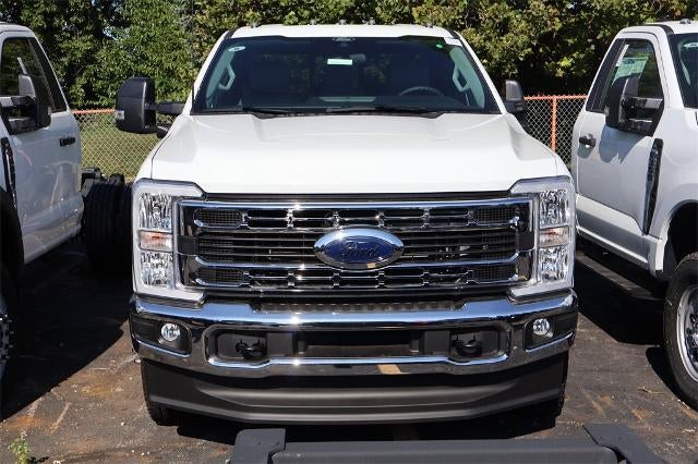 2025 Ford Super Duty F-350 DRW XL