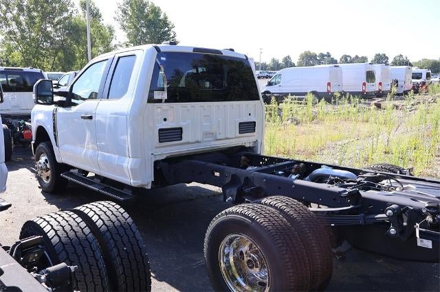 2025 Ford Super Duty F-350 DRW XL