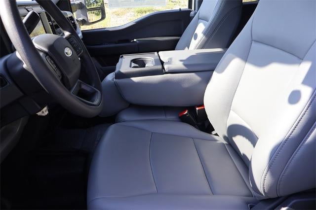 2025 Ford Super Duty F-350 DRW XL