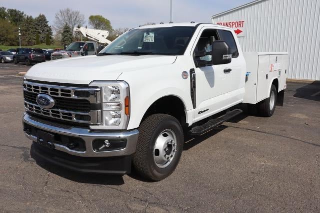 2026 Ford Super Duty F-350 DRW XL