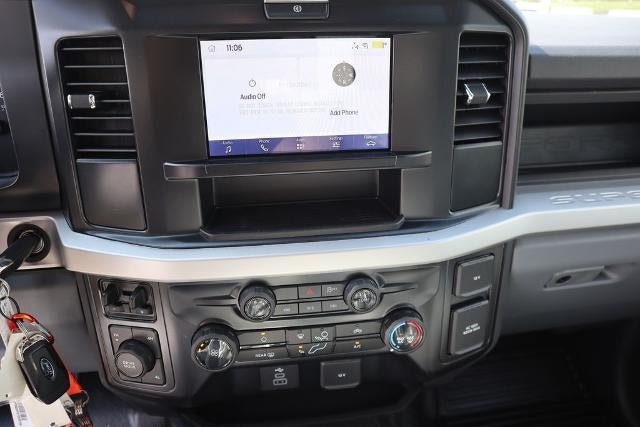 2026 Ford Super Duty F-350 DRW XL