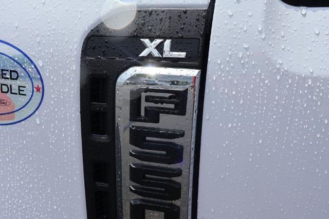 2026 Ford Super Duty F-550 DRW XL