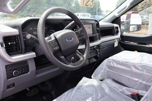 2026 Ford Super Duty F-550 DRW XL