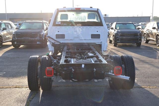 2026 Ford Super Duty F-550 DRW XL