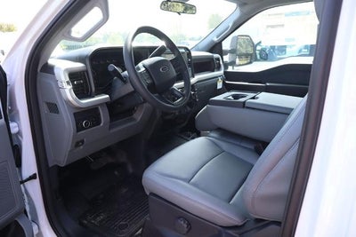 2026 Ford Super Duty F-550 DRW XL