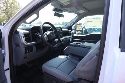 2026 Ford Super Duty F-550 DRW XL