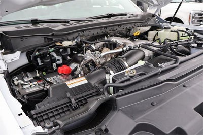 2025 Ford Super Duty F-550 DRW XL