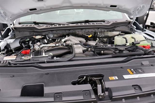2025 Ford Super Duty F-550 DRW XL