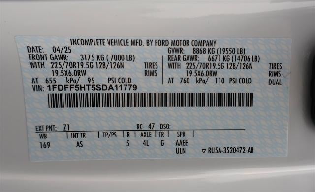 2025 Ford Super Duty F-550 DRW XL