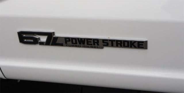 2025 Ford Super Duty F-550 DRW XL