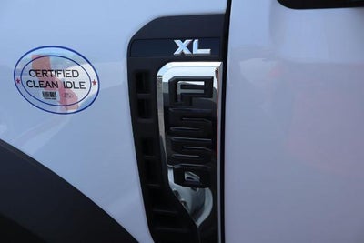 2026 Ford Super Duty F-550 DRW XL