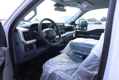 2026 Ford Super Duty F-550 DRW XL