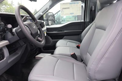 2026 Ford Super Duty F-550 DRW XL