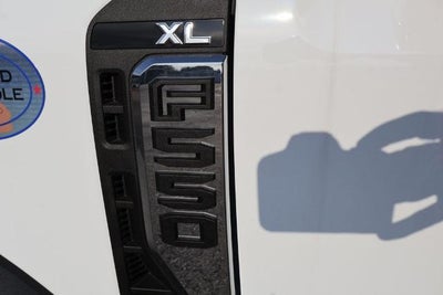 2026 Ford Super Duty F-550 DRW XL