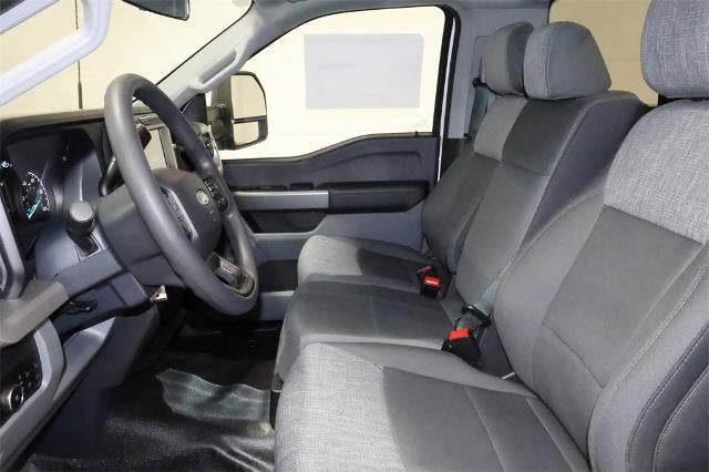 2025 Ford Super Duty F-600 DRW XLT