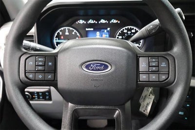 2025 Ford Super Duty F-600 DRW XLT