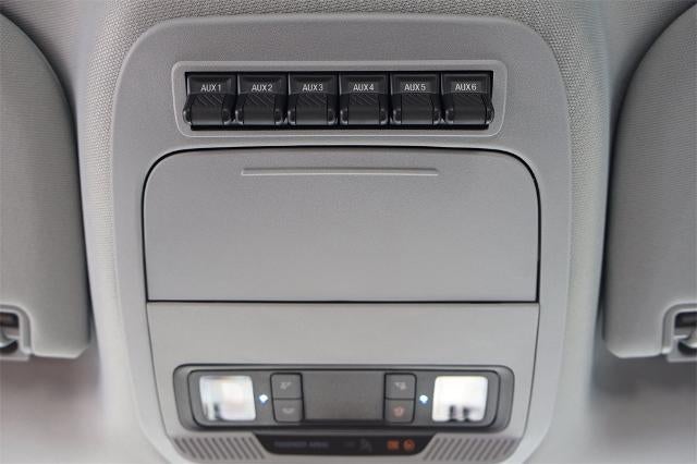 2024 Ford Super Duty F-600 DRW XL