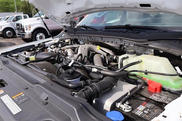 2024 Ford Super Duty F-600 DRW XL