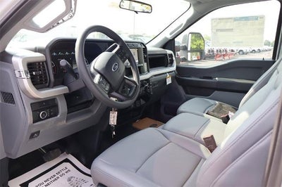 2024 Ford Super Duty F-600 DRW XL