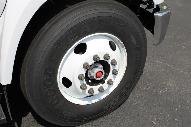 2025 Ford F-750SD Base