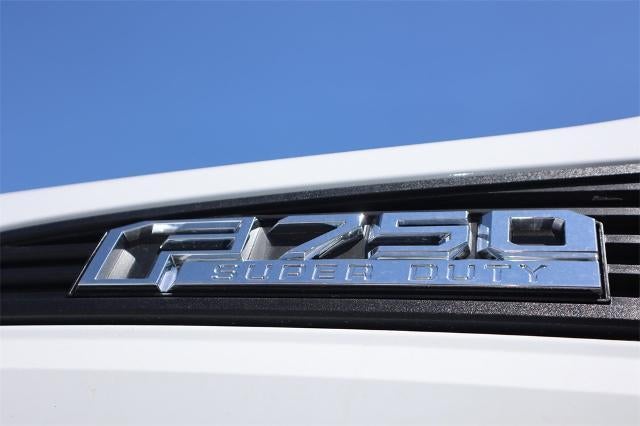 2025 Ford F-750SD Base