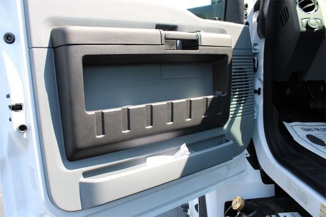 2025 Ford F-750SD Base