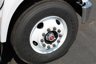 2025 Ford F-750SD Base