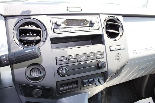 2025 Ford F-750SD Base