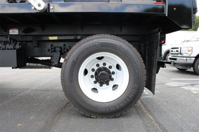 2025 Ford F-750SD Base