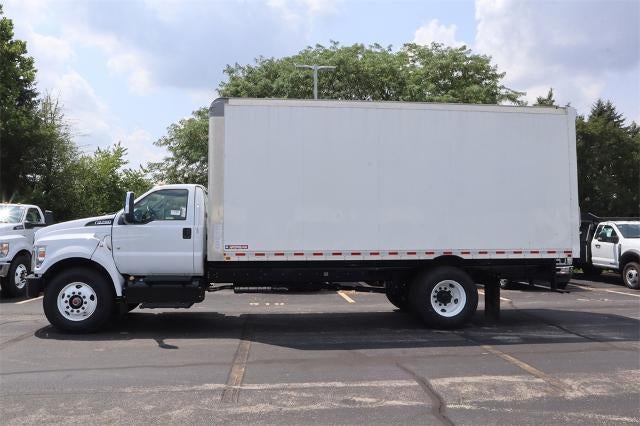 2025 Ford F-750SD Base