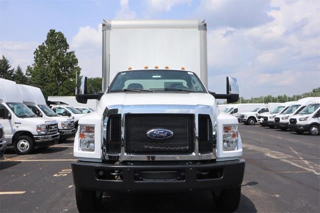 2025 Ford F-750SD Base