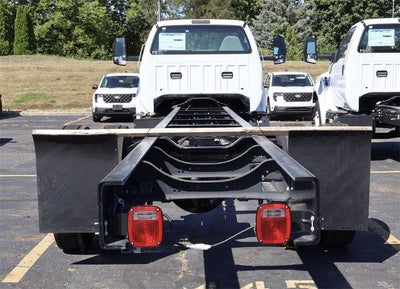 2025 Ford F-750SD Base