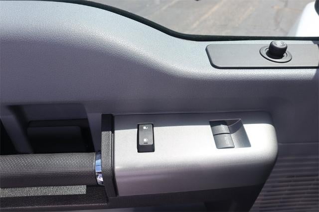 2025 Ford F-750SD Base