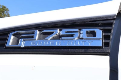2025 Ford F-750SD Base