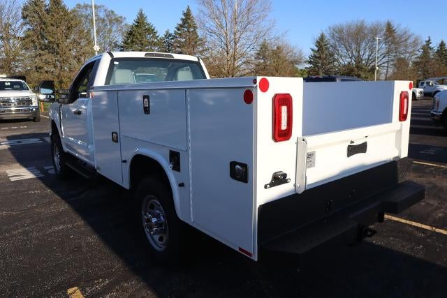 2025 Ford Super Duty F-350 SRW XL