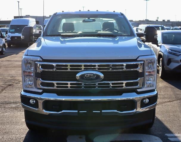 2025 Ford Super Duty F-350 SRW XL